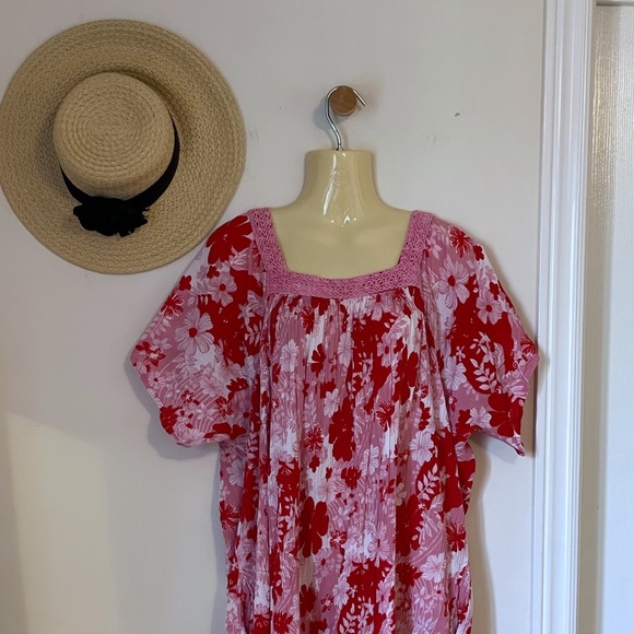 Vintage 100% cotton floral midi muumuu with square embroidered neckline, size XL - Picture 4 of 12